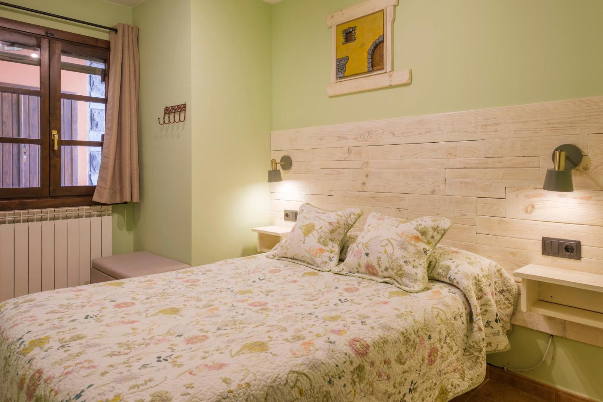 El Rincon De Andrea Apartamentos บีเอสกัส ภายนอก รูปภาพ